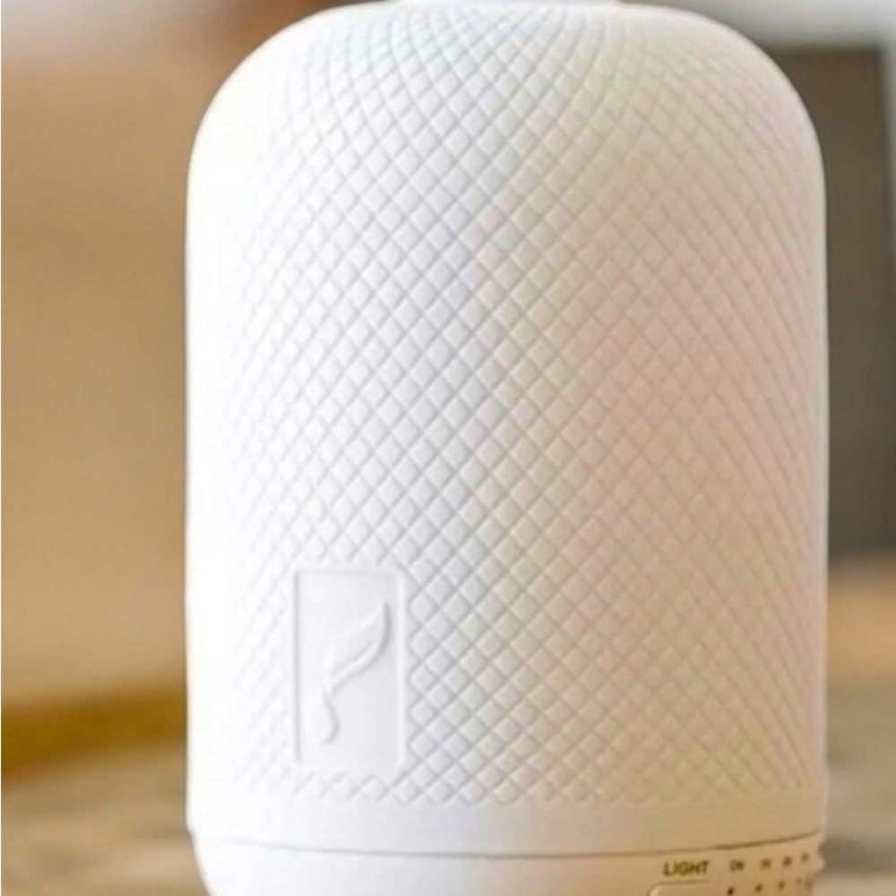 Young Living Haven Ceramic Diffuser NIB SEALED - Picture 3 of 3